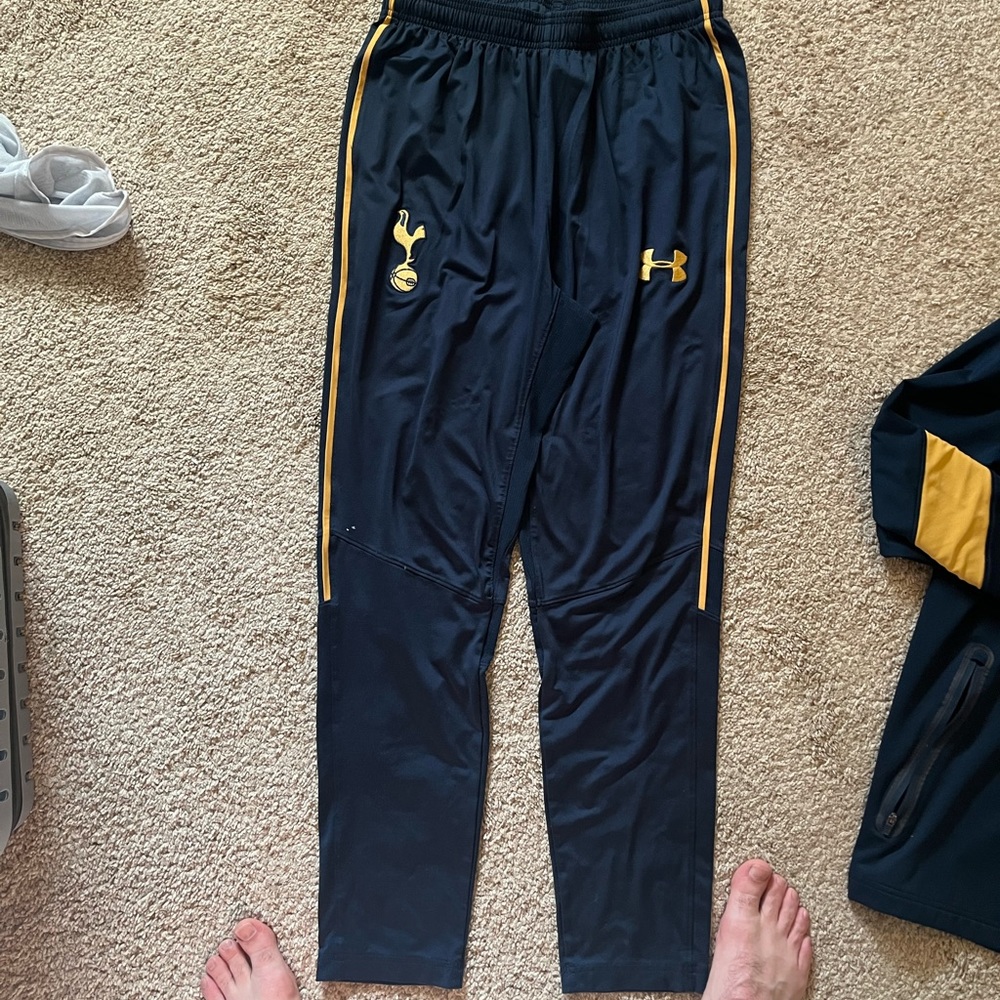 Mens large Tottenham Hotspur bottoms